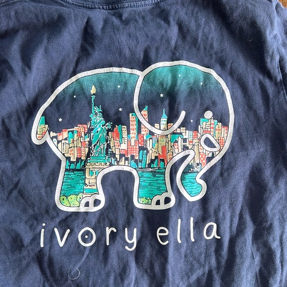 Long sleeve and short sleeve ivory Ella shirts - Picture 7 of 8